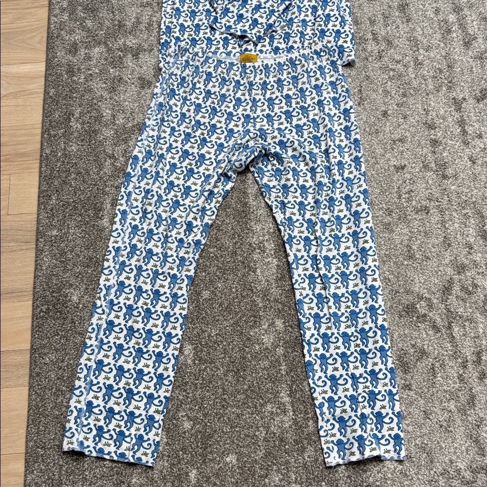 Roberta Roller Rabbit Adult Pajama Set - Picture 2 of 4